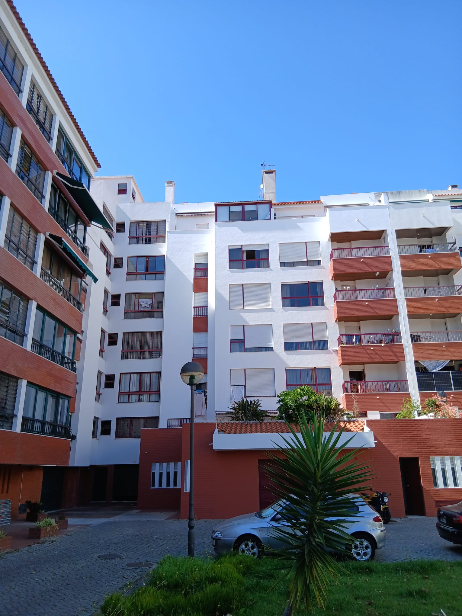 Reabilitação de Fachada, Rua José Malhoa — imagem 2